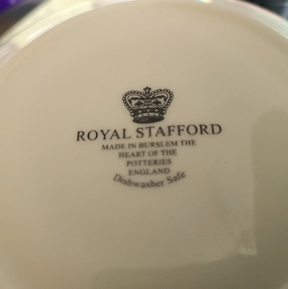 COVEN 4pc BOWL Set ROYAL STAFFORD Halloween WITCH Trio 1666 Salad Soup Pasta New